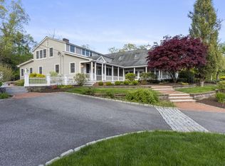 81 Salisbury St, Rehoboth, MA 02769