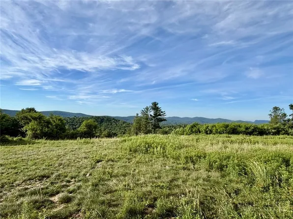 TBD Crestwood Circle, Newland, NC 28657