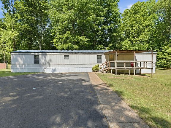2nd image of 104 Enfield Dr