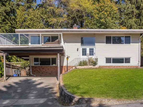 667 Plymouth Dr, North Vancouver, BC V7H 2H5