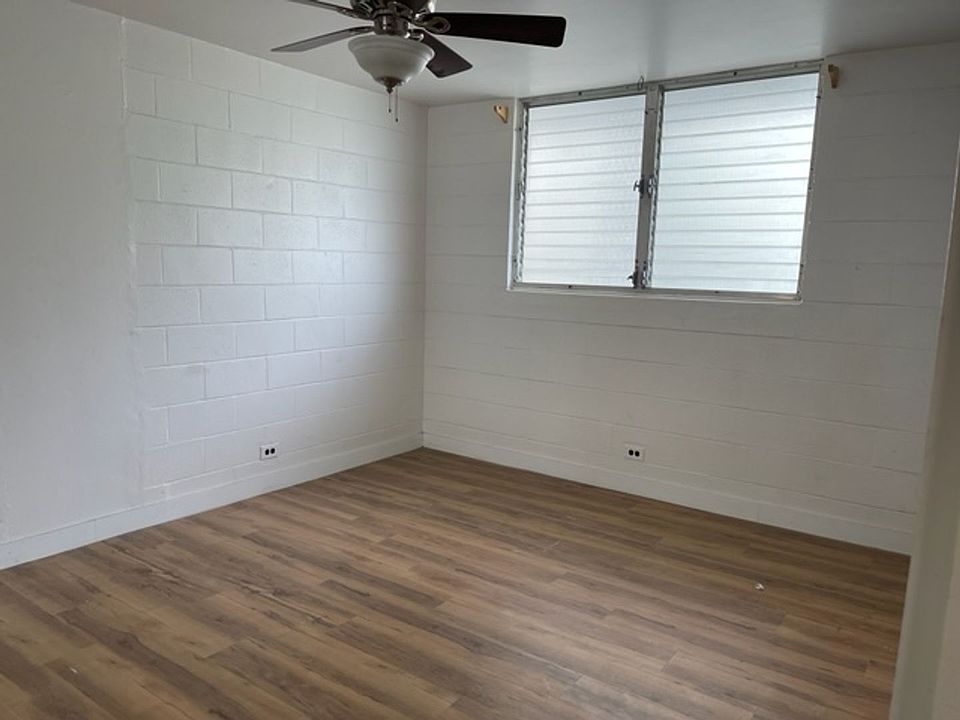 2nd image of 915 Birch St #202