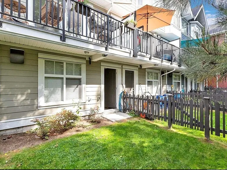 20852 77a Ave — Photo 11