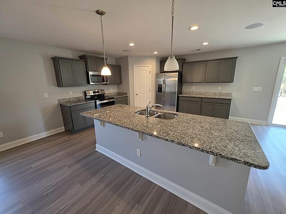 5th image of 355 Spring Meadow Rd
