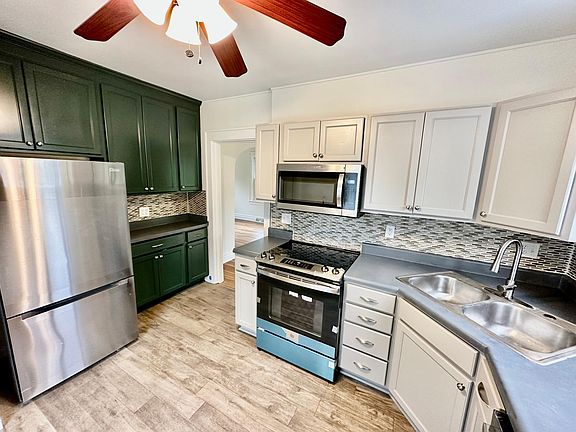 3rd image of 622 Norton Ave
