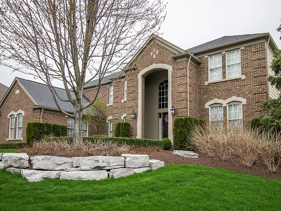 1st image of 49498 Waterstone Estates Cir #16