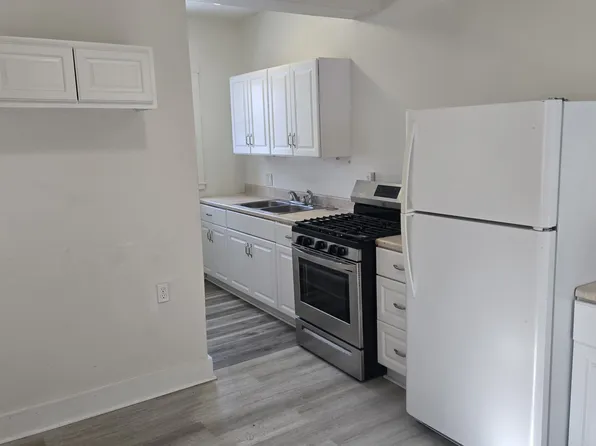 29 Beech St #1, Fitchburg, MA 01420