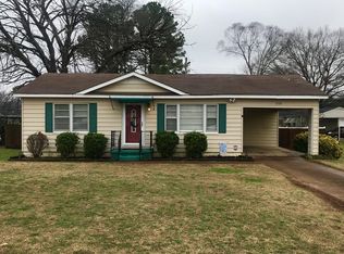 1113 3rd St, Tuscumbia, AL 35674