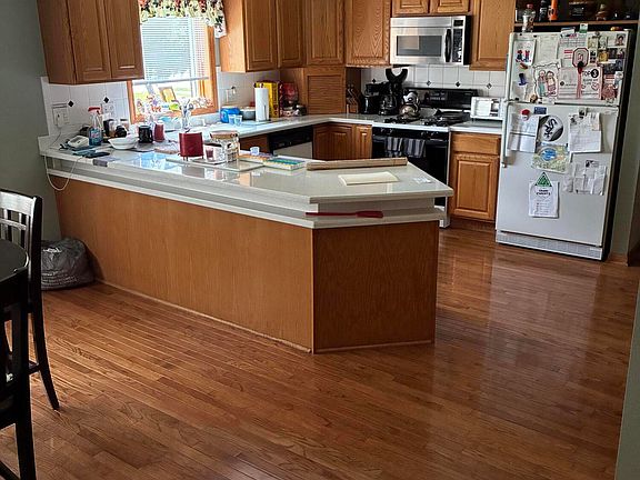 3rd image of 2615 Churchview Dr