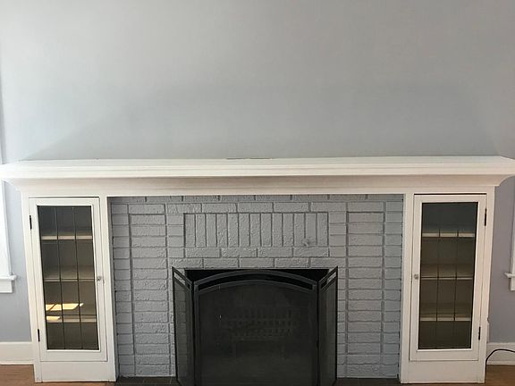5th image of 1621 Wealthy St SE #1