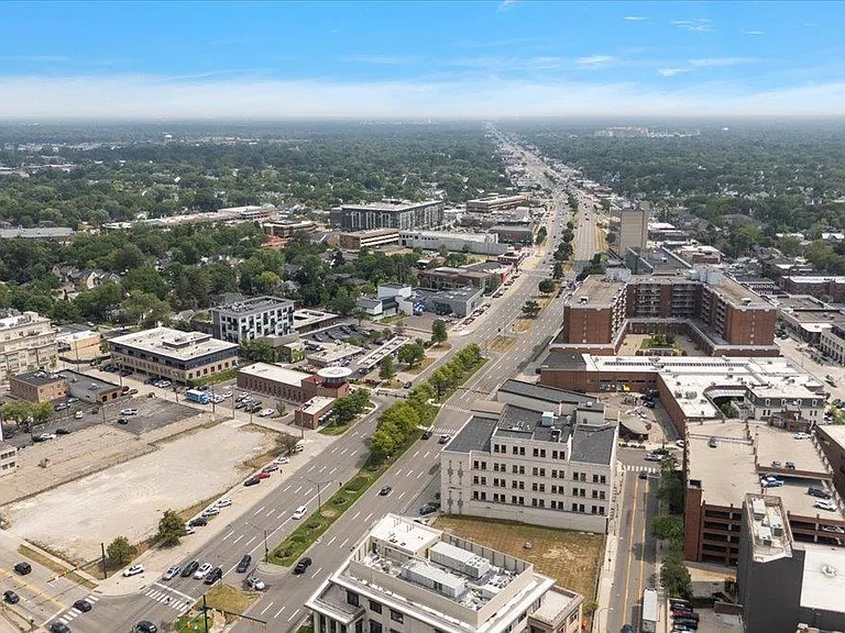 34901 Woodward Ave #5 — Photo 81