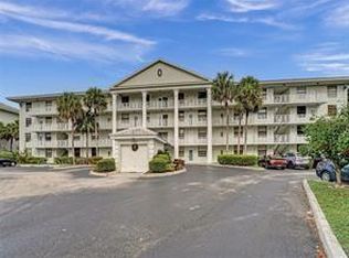 1717 Whitehall Dr APT 203, Davie, FL 33324