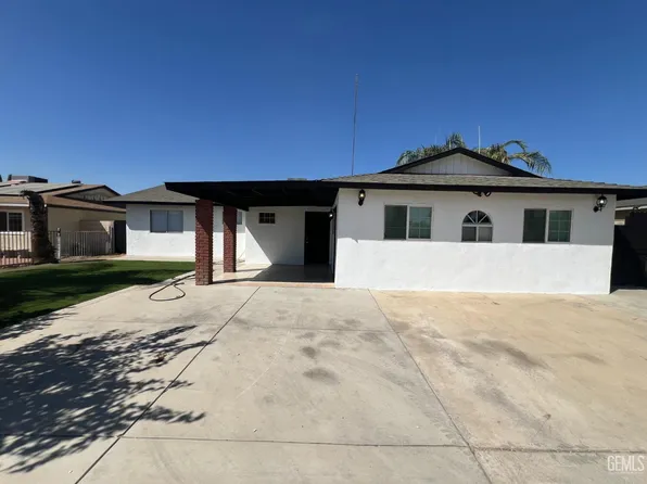 903 20th Ave, Delano, CA 93215