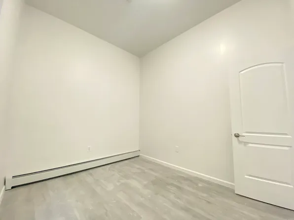 5502 Fifth Avenue image 12 of 12