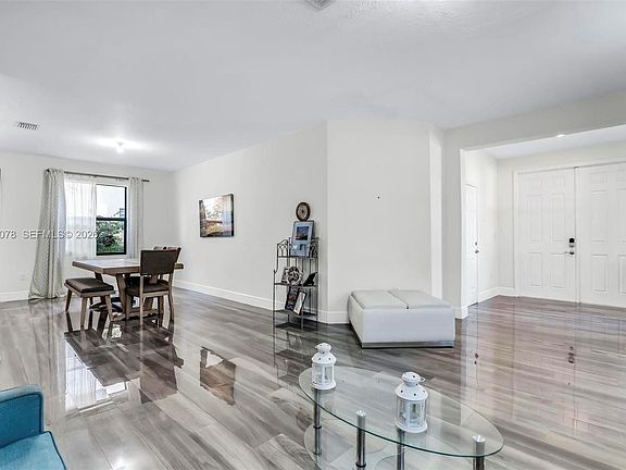 5th image of 3506 W 106th Ter