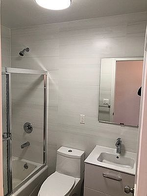 3rd image of 573 Franklin Ave #1