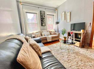 10 Fleet St APT 1, Boston, MA 02113
