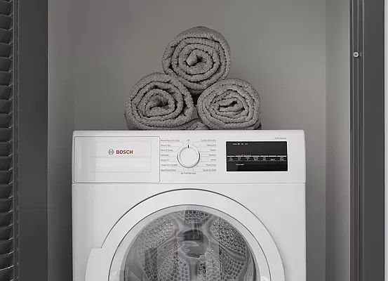 4th image of 365 Bond St APT A524