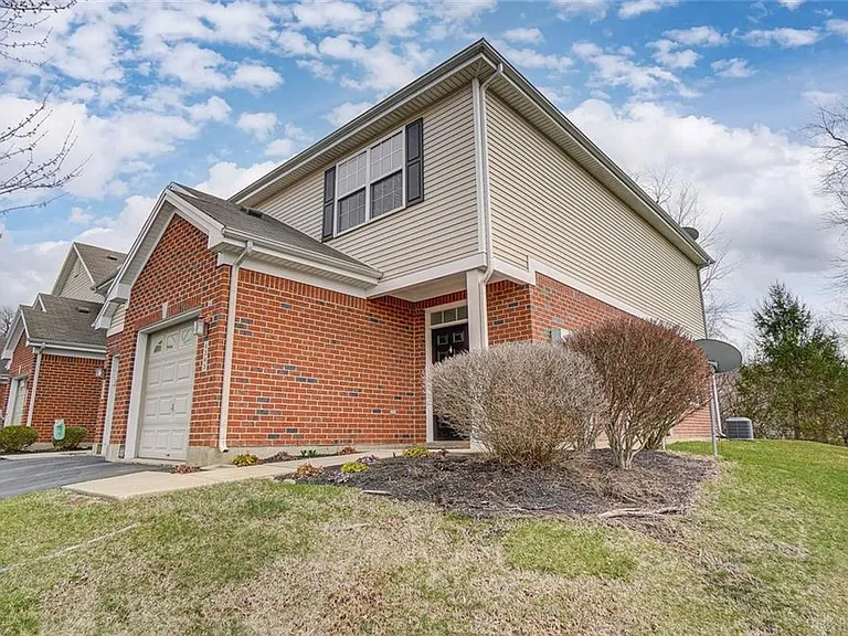4345 Straight Arrow Rd — Photo 2