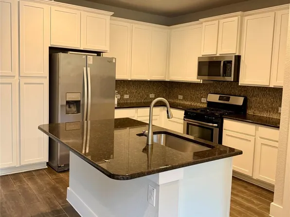 7403 Pantherpaw St, Austin, TX 78757