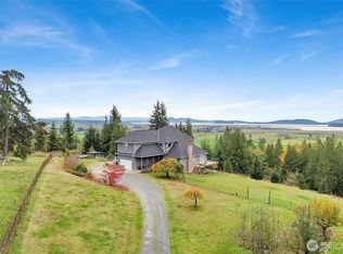 16204 Lookout Ln, Bow, WA 98232