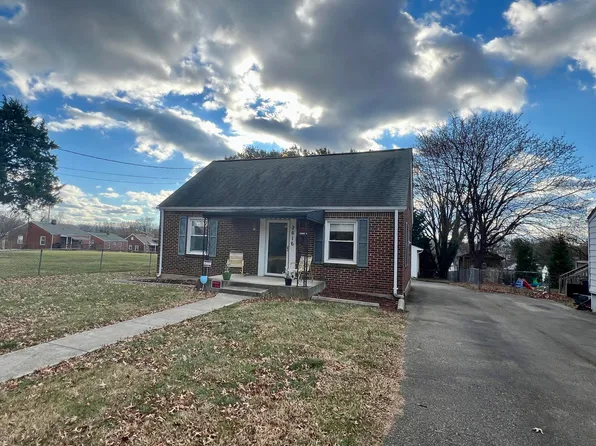 2616 Mansfield St NE, Roanoke, VA 24012
