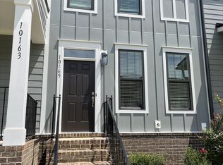 10165 Meeting House Dr, Huntersville, NC 28078