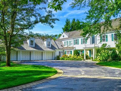 145 Woodley Rd, Winnetka, IL, 60093