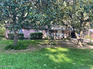 3132 Ponderosa Dr, Jackson, MS 39212