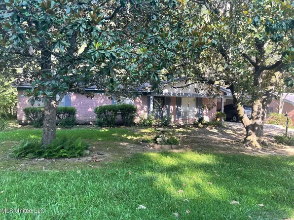 3132 Ponderosa Dr, Jackson, MS 39212