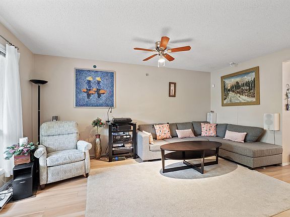 4th image of 10909 106th St NW