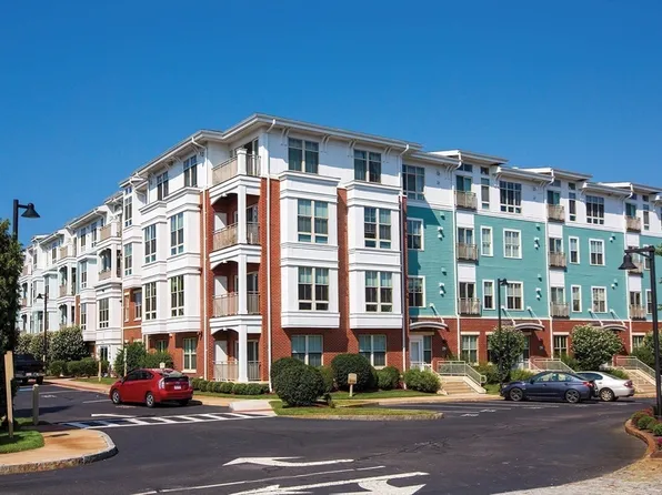 5 Repton Cir Unit 5405, Watertown, MA 02472