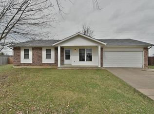 19 Lowell Ct, O'Fallon, MO 63368