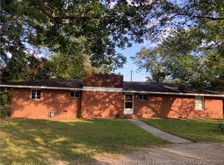 106 Coppedge St, Red Springs, NC 28377