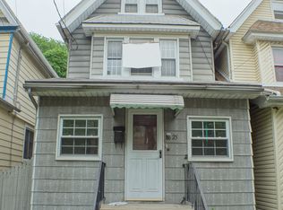 8623 98th St, Woodhaven, NY 11421