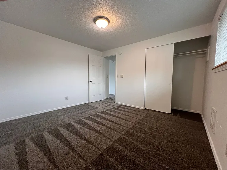 3704 S Gunnison St — Photo 11