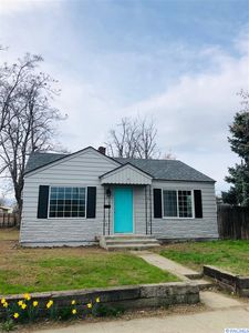 754 E 4th Ave, Kennewick, WA, 99336