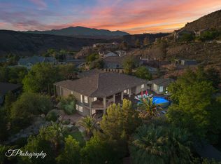 916 E Apache Dr, Washington, UT 84780