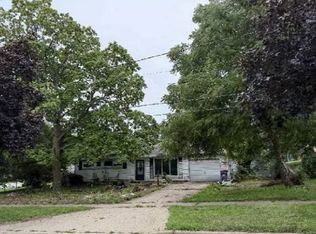 925 Plymouth Ave NE, Grand Rapids, MI 49505