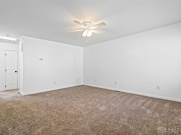 5th image of 2220 Cadie Ave