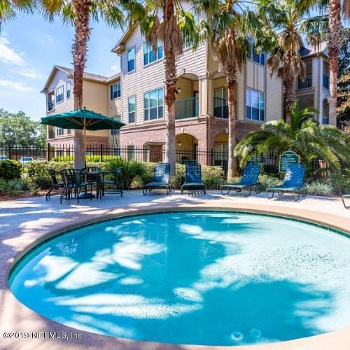 1st image of 7800 Point Meadows Dr APT 524