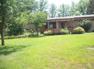 900 Mick Ke Saw Be Dr, Quincy, MI 49082