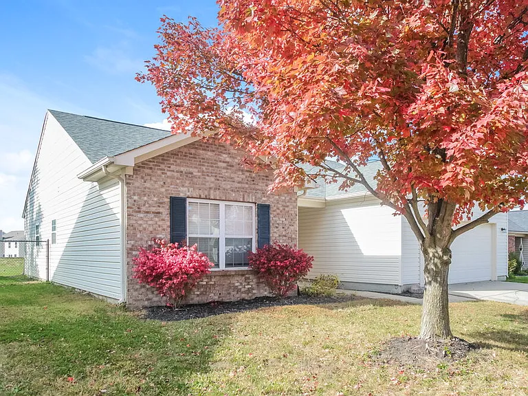 3500 Limelight Ln — Photo 3