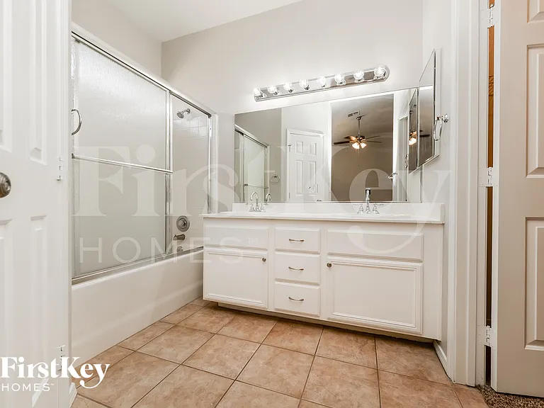 3016 Myrtle Creek Ct — Photo 8