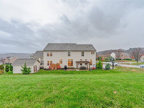 2nd image of 206 Kingsbrooke Dr
