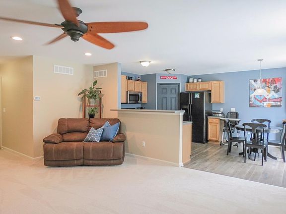 3rd image of 7568 Natalie Dr