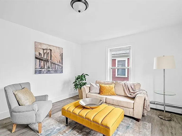 6 Randall St #2 — Photo 2