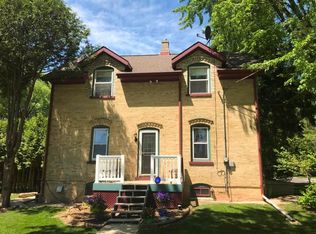 215 Lincoln Ave, Cleveland, WI 53015