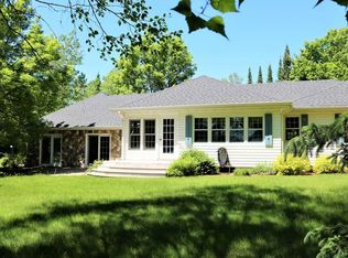 7334 Spruce Ln, Eagle River, WI 54521