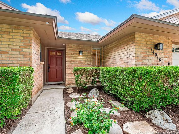 3rd image of 14018 Susancrest Dr