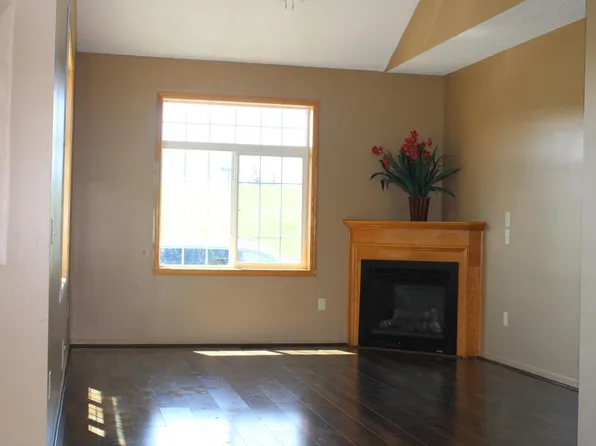 12716 Flamingo St NW, Coon Rapids, MN 55448